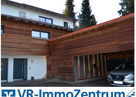 moderne und familienfreundliche Doppelhaushälfte - Außenansicht 