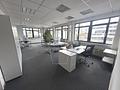 Schöne große und helle Büroflächen - Großraumbüro