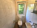 Exklusive Haus-im-Haus-Wohnung mit traumhaftem Privatgarten in Bestlage von Sachsenhausen - Gäste WC