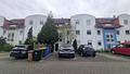 Attraktives Renditeobjekt: Gepflegtes Mehrfamilienhaus in begehrter Lage von Nauheim - Hausansicht 1