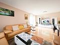 Attraktive 2-Zimmer-Wohnung mit Balkon und 2 Stellplätzen - OG Wohn- und Essbereich