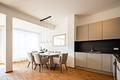 Erstbezug: Moderne 3-Zi.-Neubauwohnung (KfW 40) mit Balkon - Offene Küche und Essbereich (Musterwohnung)