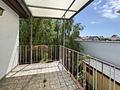 Ein Haus, viele Möglichkeiten – 2-FH mit Potenzial in zentraler und ruhiger Reinheimer Wohnlage - OG_Balkon