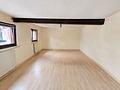 Vielseitiges Wohn- und Gewerbeensemble in Frankfurt-Schwanheim - Wohnung 1 Zimmer 2