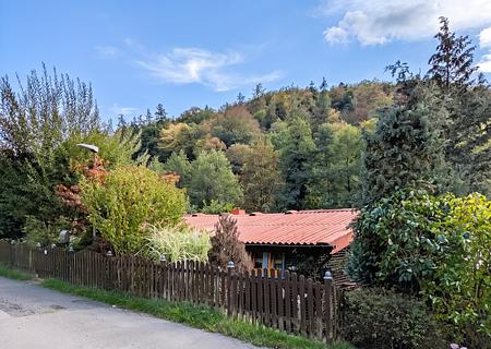 Mehr Natur geht nicht - Wohnen, wo andere Urlaub machen in absoluter Ruhe, umgeben von Wald & Wiese! - Ansicht NW