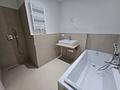 Erstbezug 3.Zi. Neubau Wohnung in attraktiver OF-Westend Lage - Badezimmer