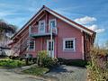 Holzhaus in ruhiger Lage! - Straßenansicht