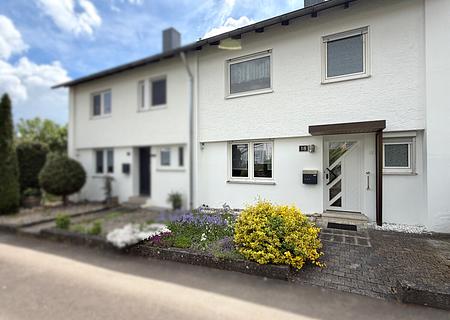 Charmantes Reihenmittelhaus in beliebter Lage in Sontheim an der Brenz - Außenansicht