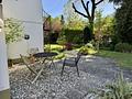 Schönes Einfamilienhaus
Familienglück mit Hof, Garten & viel Platz - Schöne Sitzmöglichkeit