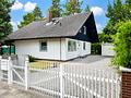 Familienglück mit Gartenidylle -
Gepflegtes Einfamilienhaus mit viel Platz - Außenansicht