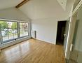 Raum für Leben: Helles Loft im Dachgeschoss 
mit Wohlfühlfaktor - Schlafzimmer II