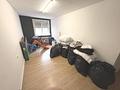 Attraktives Anlageobjekt: Wohn- und Geschäftshaus in der Fußgängerzone - 2. Kinderzimmer - Wohnung 1. OG