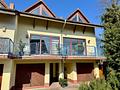 Stilvolles Einfamilienhaus mit Split-Level-Charakter,
Terrasse, Garten & Garage in begehrter Lage - Außenansicht