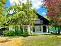 Familienglück mit Gartenidylle -
Gepflegtes Einfamilienhaus mit viel Platz - Gartenansicht