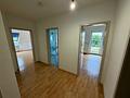 Attraktive Eigentumswohnung mit Garage und Balkon - Flur