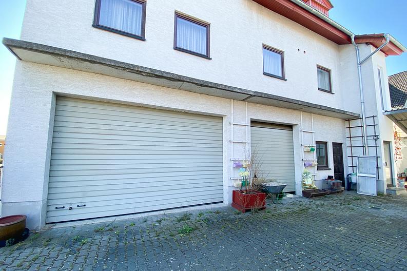 Vielseitiges Wohn- und Geschäftsensemble mit zahlreichen Nutzungsmöglichkeiten in Dieburg - Fahrzeughalle und Garage Beherbergungsstätte