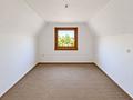 Einfamilienhaus auf Erbpachtgrundstück mit Garten in ruhiger Lage von Frankfurt-Eschersheim - OG Zimmer 2