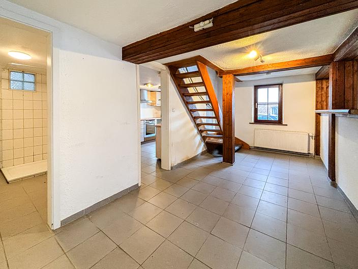 Charmantes Fachwerkhaus mit historischem Flair – gemütliches Wohnen in Groß-Bieberau! - Flur EG