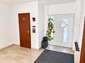Familienglück mit Potenzial 
Doppelhaushälfte mit Garten in Dieburg - Hauseingang / Flur