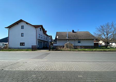 Vielseitiges Wohn- und Geschäftsensemble mit zahlreichen Nutzungsmöglichkeiten in Dieburg - Seitenansicht_I