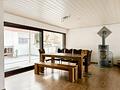 Einfamilienhaus mit Raum für Leben, Lachen und gemeinsame Momente! - Wohnzimmer