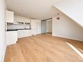Kernsanierte 1,5-Zimmer-Wohnung mit neuer Einbauküche in Wertheim! - Wohn-Schlafzimmer mit Küche