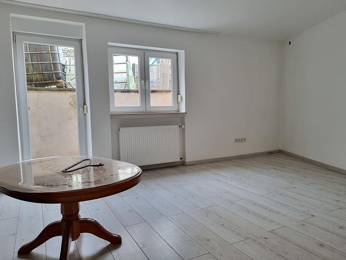 Dieses Eigenheim mit kleiner Einliegerwohnung bietet Ihnen viel Platz! - Wohnen EG