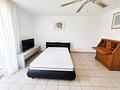 Exklusive 1-Zimmer-Wohnung mit Balkon, Skylineblick & TG-Stellplatz in Bestlage Bockenheim - Schlafbereich