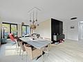 Exklusives Wohnerlebnis – Luxus-Dachgeschosswohnung mit Sauna & Jacuzzi - Freier Essbereich mit Zugang zur Terrasse