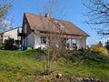 Haus in traumhafter, unverbaubarer Süd-Feldrand-Lage mit vielfältigsten Nutzungsmöglichkeiten! - Ansicht SW