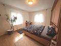 Attraktive 4-Zimmer-Wohnung mit großem Balkon und Garage - Schlafzimmer 1