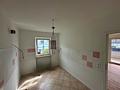 Lichtdurchflutete 3-Zimmer-Wohnung mit Balkon 
und Garage in gepflegtem Wohnhaus - Küche