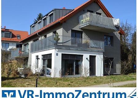 Helle, neuwertige Erdgeschosswohnung - Außenansicht