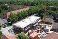 Neubau: Dachgeschosswohnung mit sonnigem Balkon zur Kapitalanlage oder Selbstbezug: - Luftbild Blick Südwesten Neubau Oberschleißheim