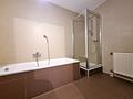 Helle 3-Zimmer-ETW, direkt in Neu-Anspach! - Badezimmer mit Dusche und Wanne