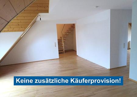 Super flexible Dachgeschoss-ETW mit viel Platz für die ganze Familie - Wohnzimmer