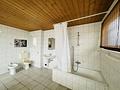 Einfamilienhaus in zentraler Lage von Weiterstadt - Badezimmer OG