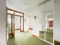 Vielseitiges Immobilien-Ensemble mit MFH, Bungalow und XXL-Halle in Brensbach! - Bungalow Flur