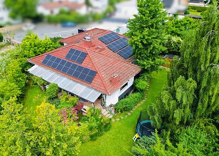 Freistehendes Einfamilienhaus - hochwertig saniert - KFW 85 - Ansicht