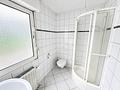 Familienglück mit Gartenidylle -
Gepflegtes Einfamilienhaus mit viel Platz - ...mit Bad en suite