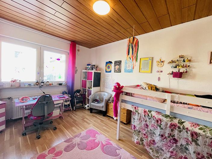 Gut geschnittene 3-Zimmerwohnung mit Terrasse, Garten und Stellplatz in Büttelborn - Worfelden - Kinderzimmer