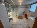 Kleines Häuschen sucht neuen Eigentümer - Badezimmer