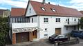 Wohnen und Wohlfühlen - schicke Doppelhaushälfte mit Wintergarten, Terrasse und grünem Rückzugsort - Außenansicht