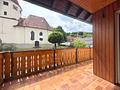 Ein Zuhause! 
Großzügiges Wohnhaus mit zwei Wohnungen, Doppelgarage und Garten in Fleinheim - Balkon OG