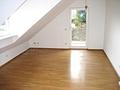 charmante Dachgeschosswohnung - Wohnbereich