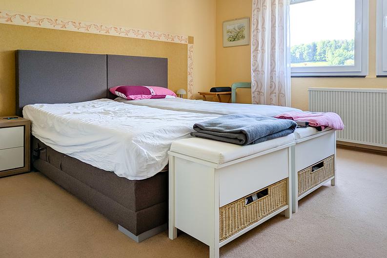 Ein Haus? Eine Wohnung? Eigentlich beides! Große ETW mit Garten in ruhiger, sonniger Süd-West-Lage! - EG-Schlafen