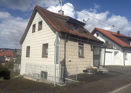 Kleines Häuschen sucht neuen Eigentümer - Ansicht