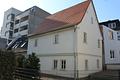 Neuwertiges Einfamilienhaus mit Aufzug, barrierefrei und zwei Tiefgaragenstellplätzen in Toplage am Quellenpark - Altbau