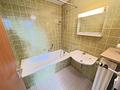Dreifamilienhaus mit 3 Garagen – ideal für Eigennutzer & Kapitalanleger - Badezimmer DG