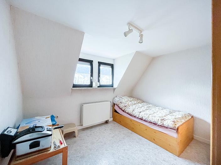 Doppelhaushälfte mit großem Garten und Stellplatz in Miltenberg - DG 2 Kinderzimmer